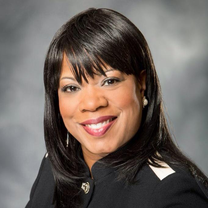 2026_bowman-english_pic | UToledo Alumni eMagazine